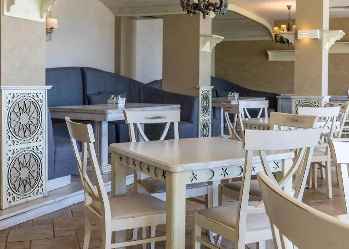 Oasis Club Apartment *