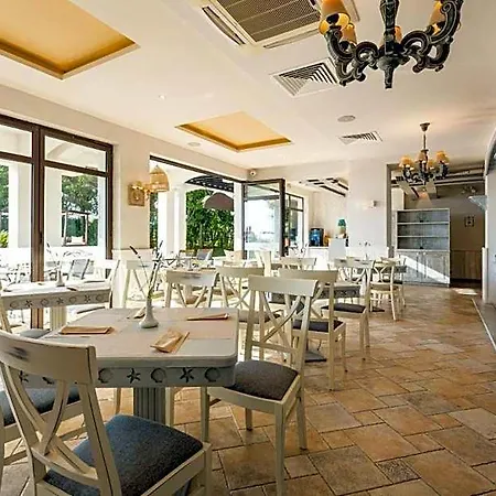 Apartament Oasis Club