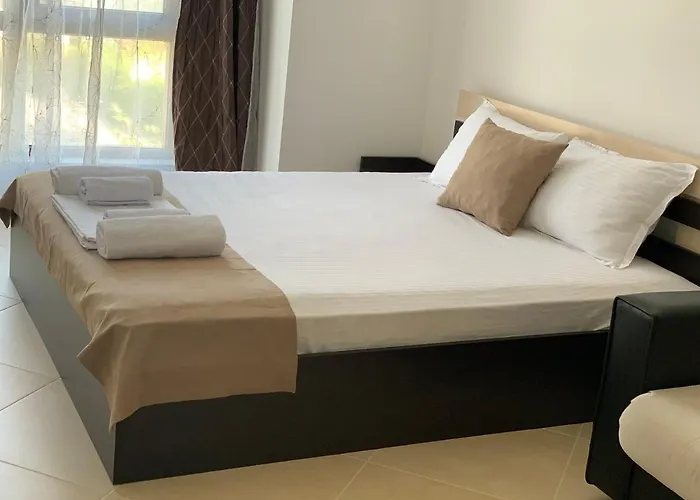 Oasis Club Apartament *